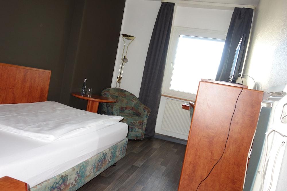 Residenz Hotel Eurostar Düsseldorf Buitenkant foto