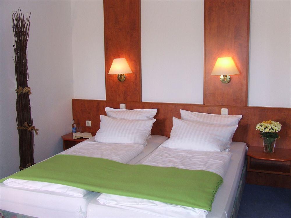 Residenz Hotel Eurostar Düsseldorf Buitenkant foto